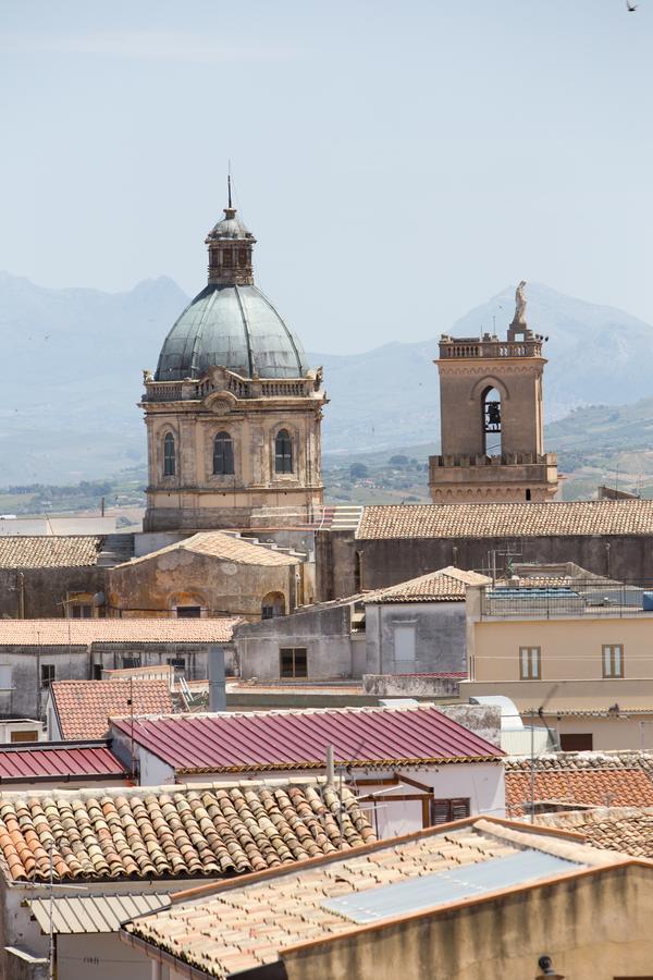 Sui tetti b&b Alcamo Bagian luar foto