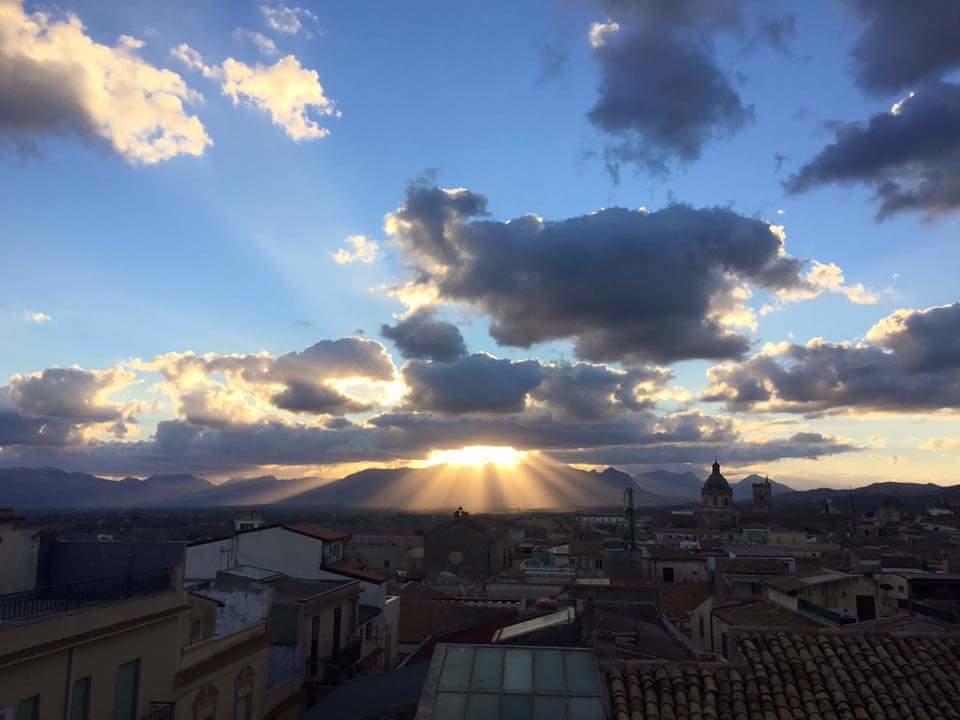 Sui tetti b&b Alcamo Bagian luar foto